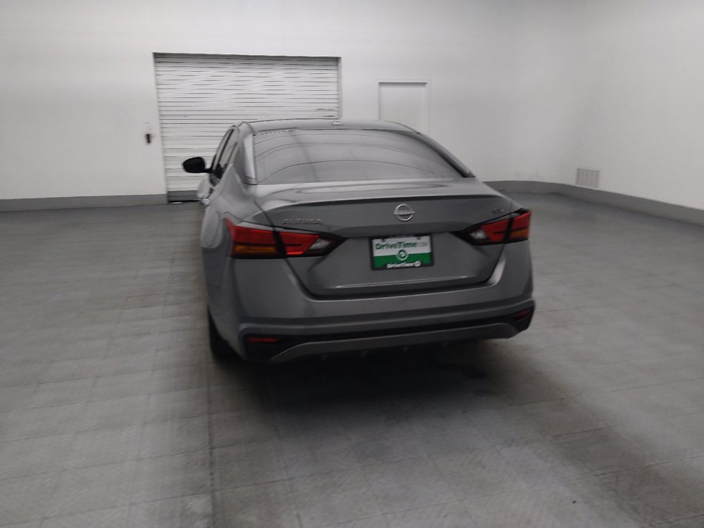 Used 2023 Nissan Altima 2.5 SV FWD image 6