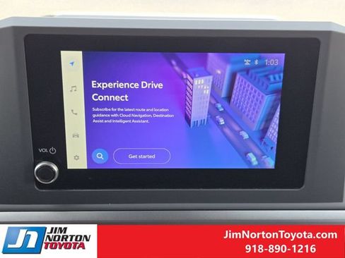 Used 2025 Toyota 4Runner SR5 AWD/4WD image 18
