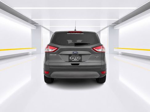 Used 2015 Ford Escape S FWD image 4
