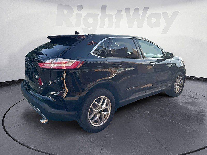 Used 2023 Ford Edge SEL AWD/4WD image 5