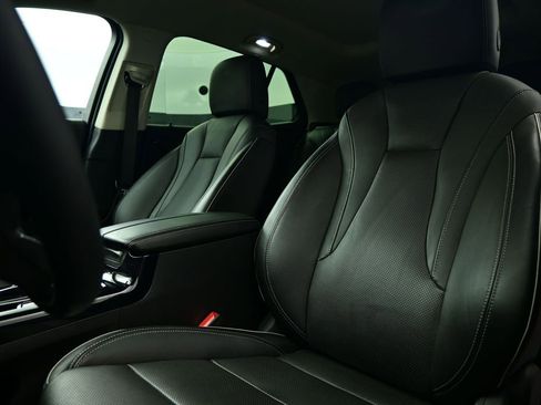 Used 2021 Buick Envision Essence w/ Sport Touring Package image 53