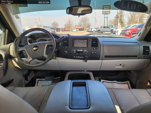 Used 2013 Chevrolet Silverado 2500 LT w/ Interior Plus Package image 21
