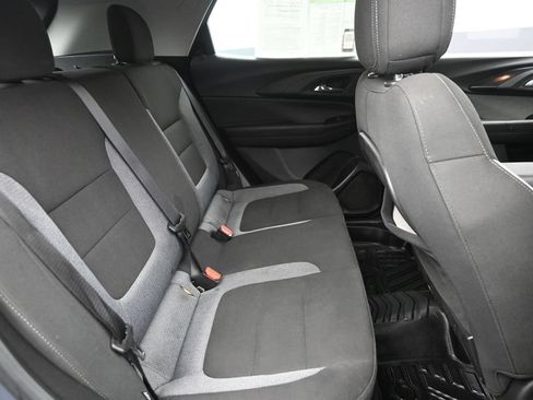 Used 2022 Chevrolet TrailBlazer LS AWD/4WD image 10