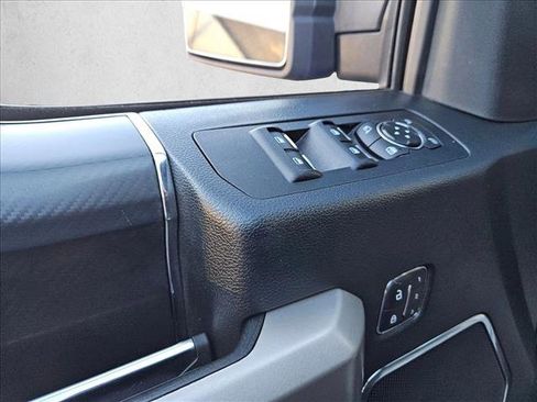 Used 2020 Ford F150 Lariat w/ Equipment Group 502A Luxury image 9