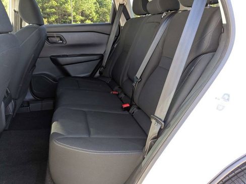 Certified 2024 Nissan Rogue S image 15