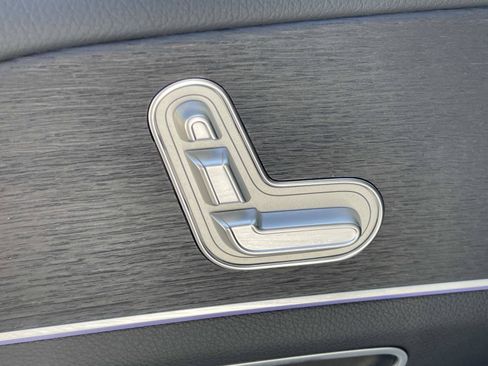 Used 2026 Mercedes-Benz GLS 450 4MATIC image 22