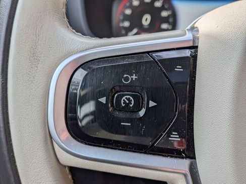 Used 2021 Volvo S60 T6 Momentum image 20