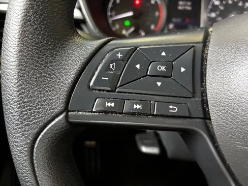 Used 2024 Nissan Altima 2.5 S FWD image 17
