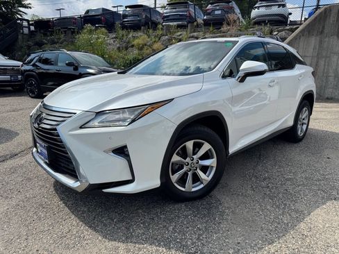 Used 2018 Lexus RX 350 AWD w/ Premium Package image 2