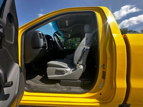 Used 2018 Chevrolet Silverado 1500 W/T RWD image 15