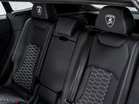 Used 2024 Lamborghini Urus S image 31