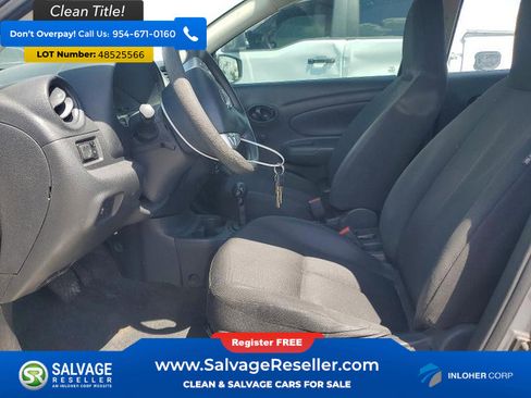 Used 2016 Nissan Versa S Plus image 9