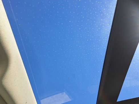 Used 2023 Nissan Rogue SV w/ SV Premium Package image 16