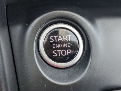 Used 2025 Nissan Kicks Play S FWD image 17