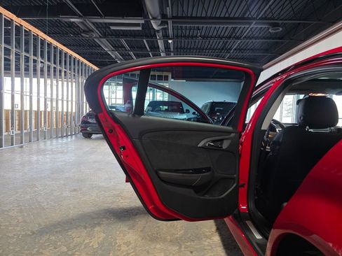 Used 2017 Chevrolet SS image 18