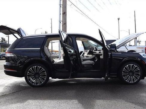 Used 2020 Lincoln Aviator Black Label w/ Dynamic Handling Package AWD/4WD image 36