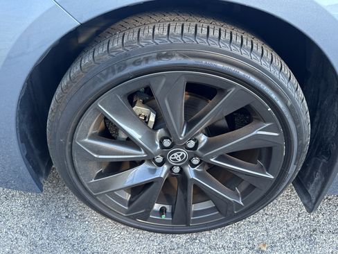 Used 2024 Toyota Corolla SE image 9