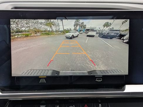 Used 2024 Chevrolet Silverado 3500 LT image 21