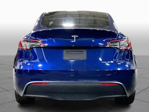 Used 2024 Tesla Model Y Long Range image 4