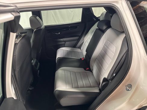 Used 2026 Honda CR-V Sport Touring image 5