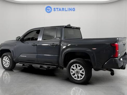 Used 2024 Toyota Tacoma SR5 RWD image 5