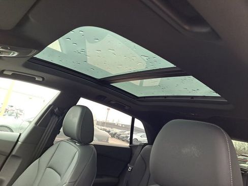 New 2026 Audi Q8 Premium Plus image 6