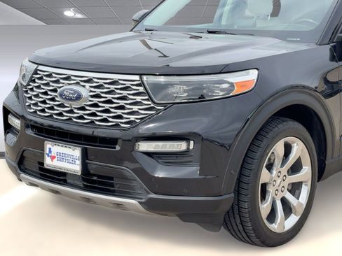 Used 2020 Ford Explorer Platinum w/ Premium Technology Package image 20