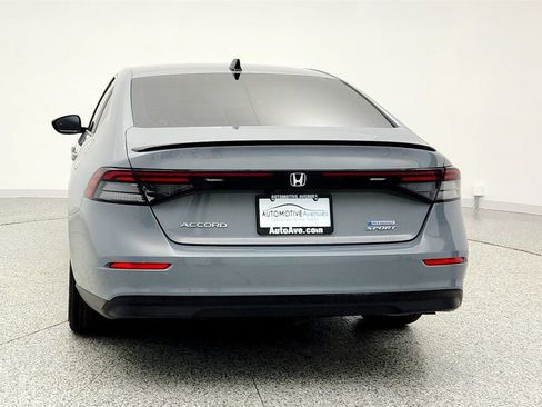 Used 2024 Honda Accord Sport image 6