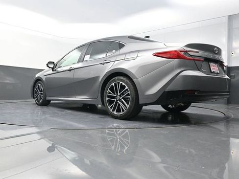 New 2025 Toyota Camry XLE w/ Premium Plus Package FWD image 30