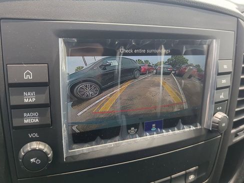 Certified 2023 Mercedes-Benz Metris Passenger image 7