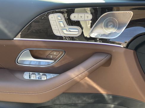 New 2026 Mercedes-Benz GLS 450 4MATIC image 18