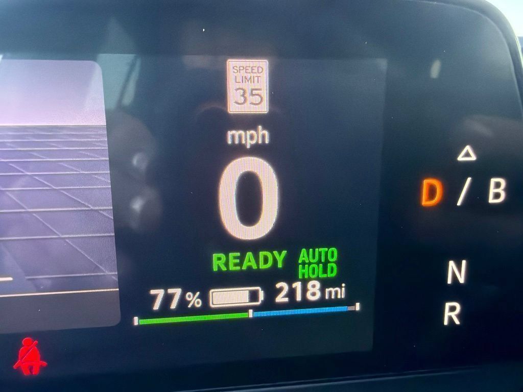 Used 2023 Volkswagen ID.4 Pro AWD/4WD image 31