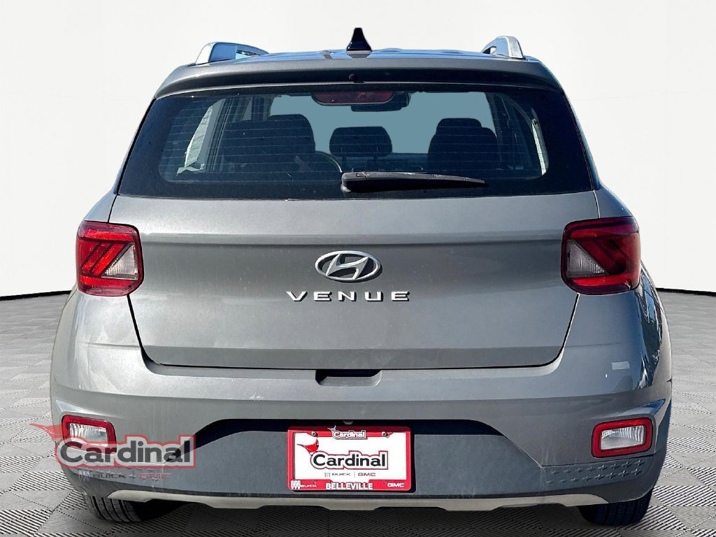 Used 2020 Hyundai Venue SEL w/ Convenience Package FWD image 7