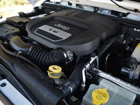 Used 2014 Jeep Wrangler Rubicon image 19