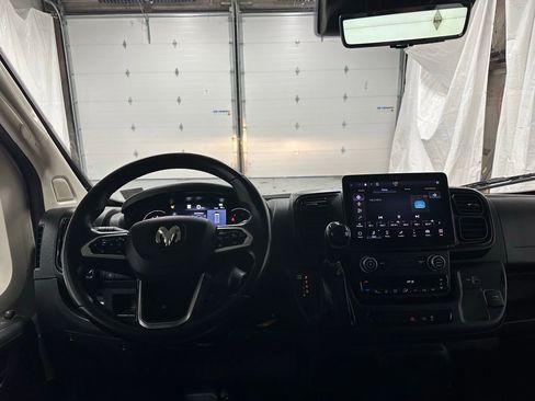 Used 2022 RAM ProMaster 3500 w/ Premium Convenience Group (B) FWD image 14