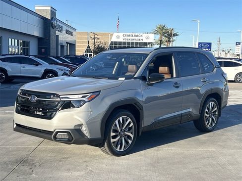 New 2025 Subaru Forester Touring image 3