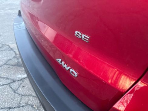 Used 2018 Ford EcoSport SE image 9