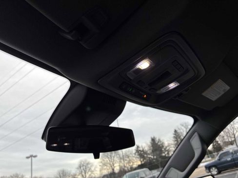 Used 2022 Chevrolet Silverado 1500 RST w/ Rally Edition image 35