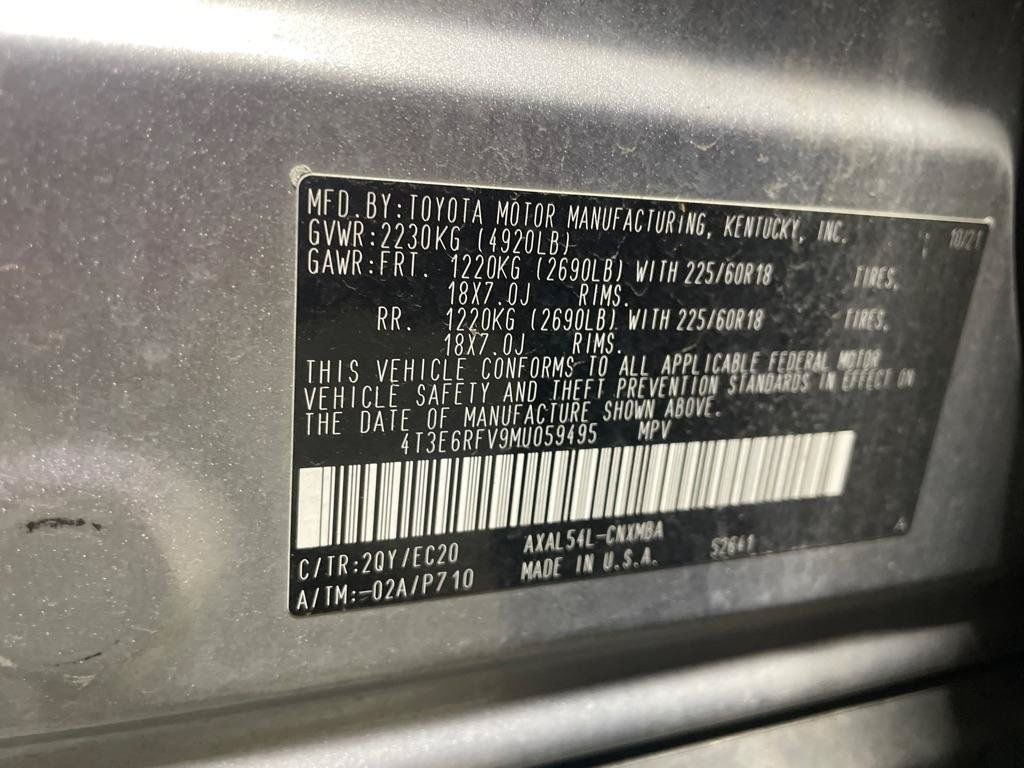 Used 2021 Toyota RAV4 XSE AWD/4WD image 6