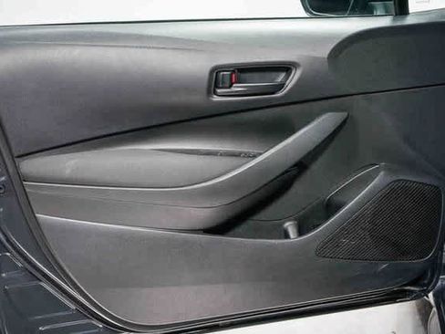 Certified 2023 Toyota Corolla LE image 18