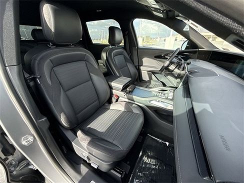 Used 2024 Lincoln Nautilus Reserve w/ Jet Appearance Package (87T) image 24