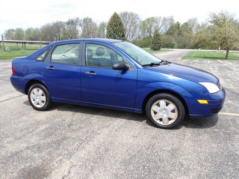 Used 2006 Ford Focus S image 1
