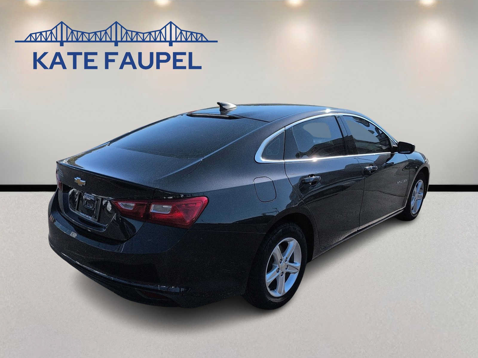 Used 2022 Chevrolet Malibu LS FWD image 7