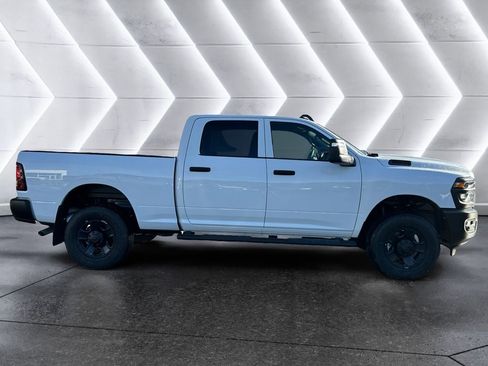 New 2026 RAM 2500 Tradesman AWD/4WD image 7