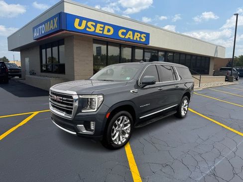 Used 2021 GMC Yukon XL SLT w/ SLT Premium Package image 1