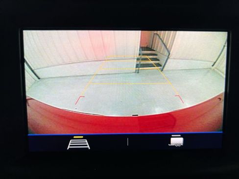 Used 2020 Chevrolet Silverado 1500 Custom w/ Custom Value Package image 14