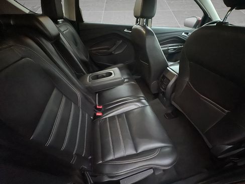 Used 2017 Ford Escape Titanium image 20