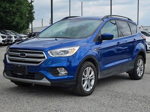 Used 2019 Ford Escape SEL image 11