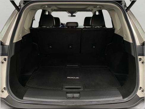 Used 2021 Nissan Rogue Platinum AWD/4WD image 6