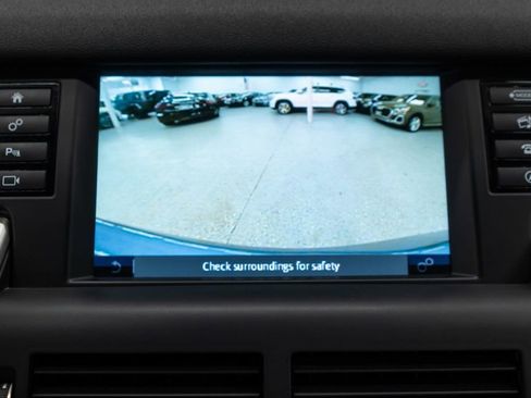 Used 2018 Land Rover Discovery Sport HSE AWD/4WD image 21